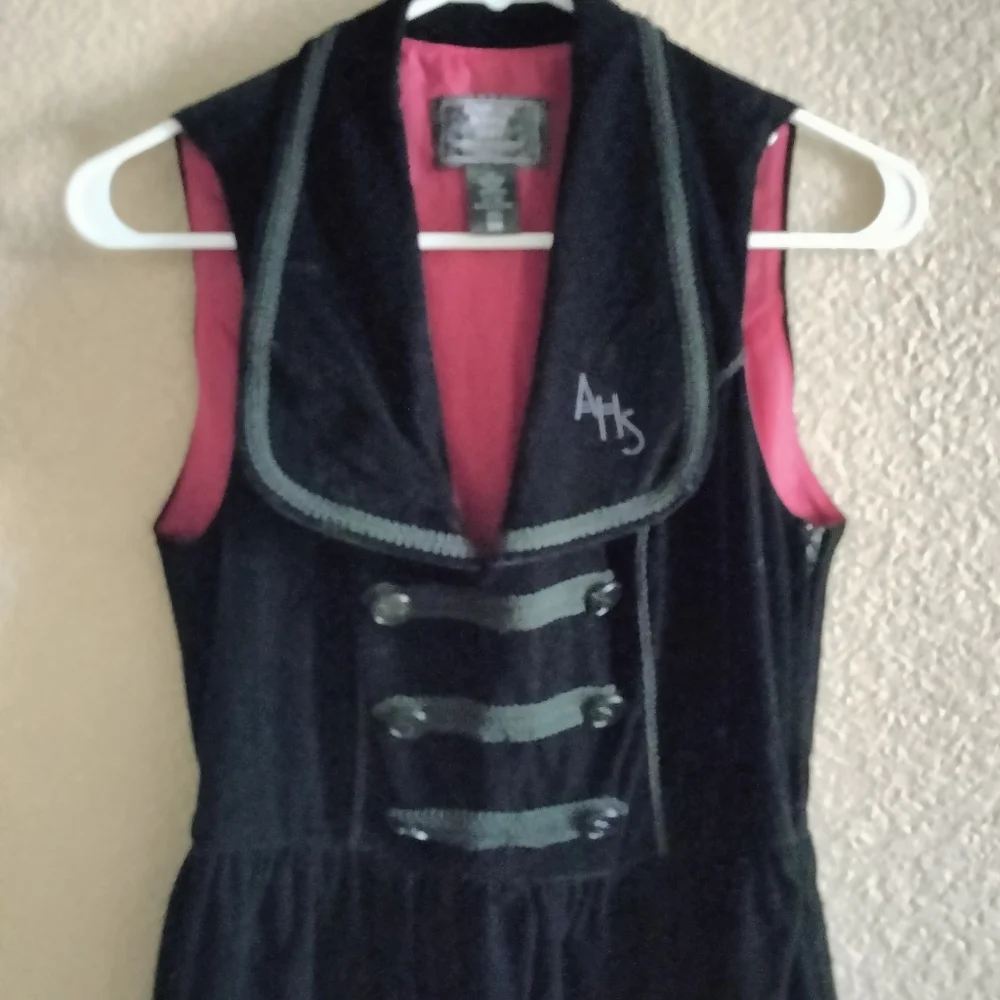 Woman's American horror story midnight hour dress size sm black velvet Goth Witc - Picture 3 of 4
